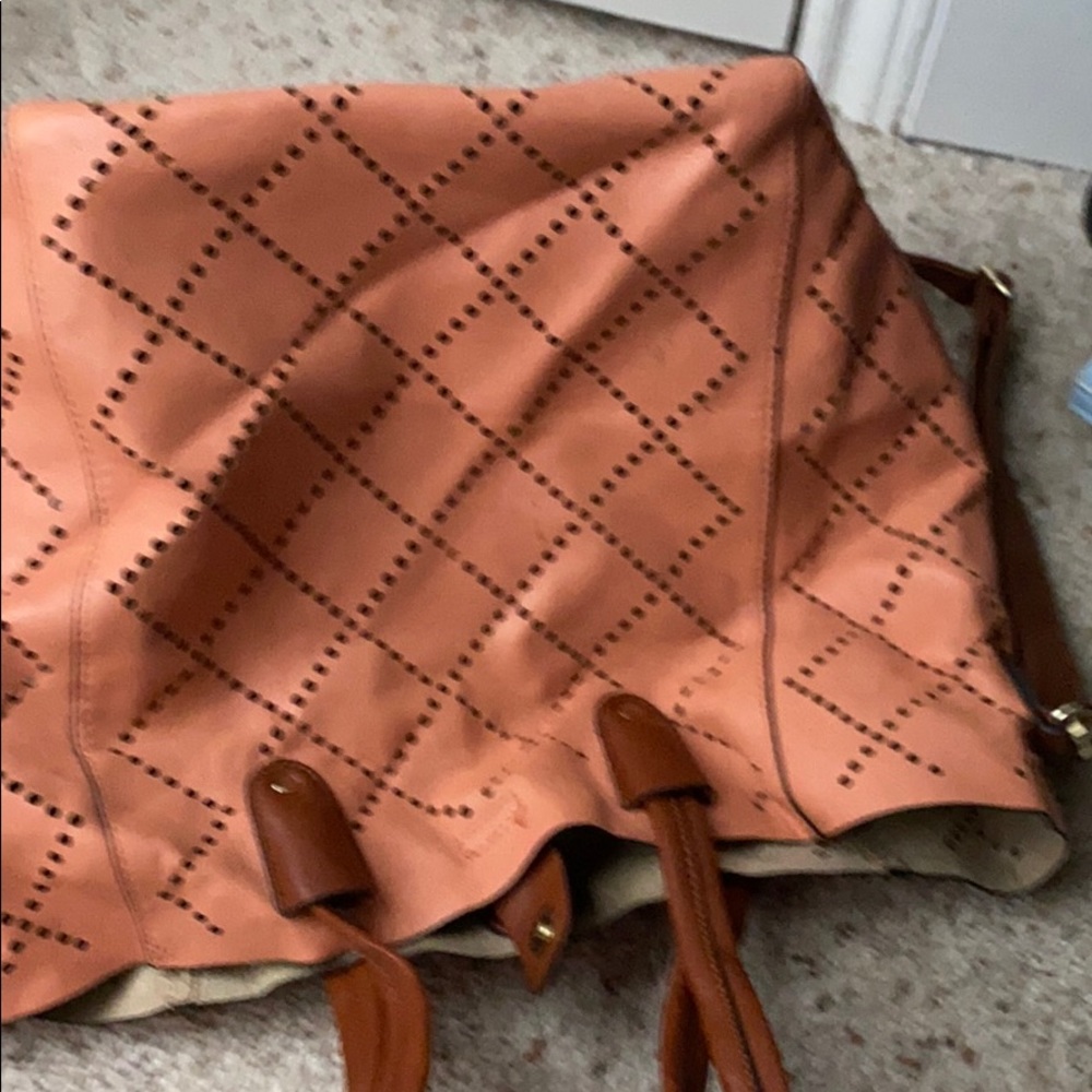 Peach bag - Picture 2 of 3
